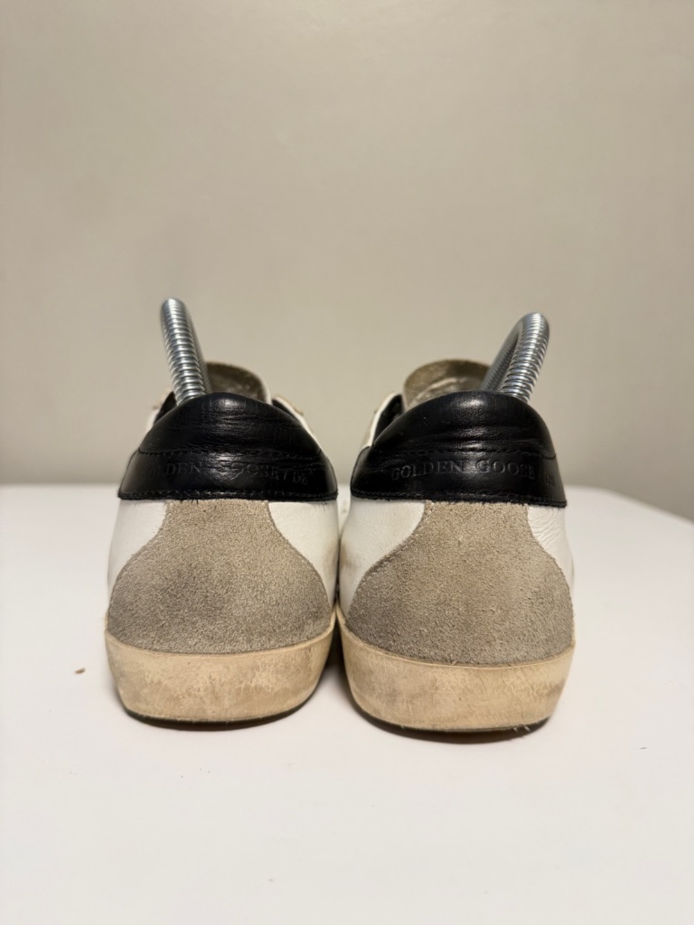 GGDB Golden Goose Super-Star Suede Star and Black Heel Tab Women’s EU 39 US 9 - Picture 4 of 15